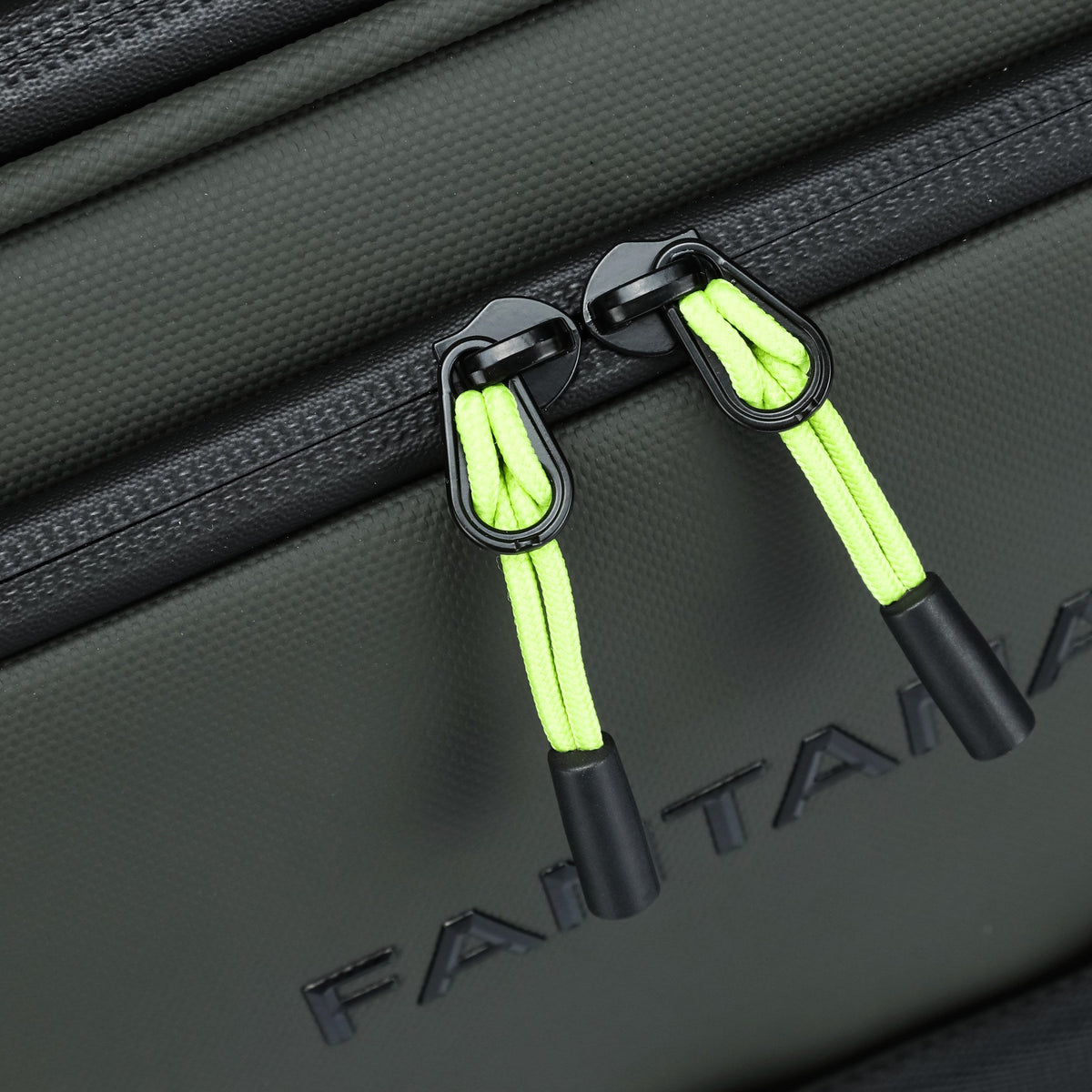 Olive — Voyager Spinner Trolley Case, zip pulls, detail