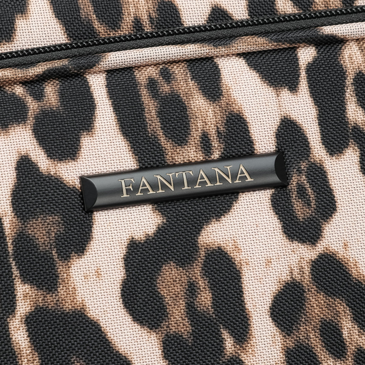 Leopard — Fantana Prints soft case, badge, close-up