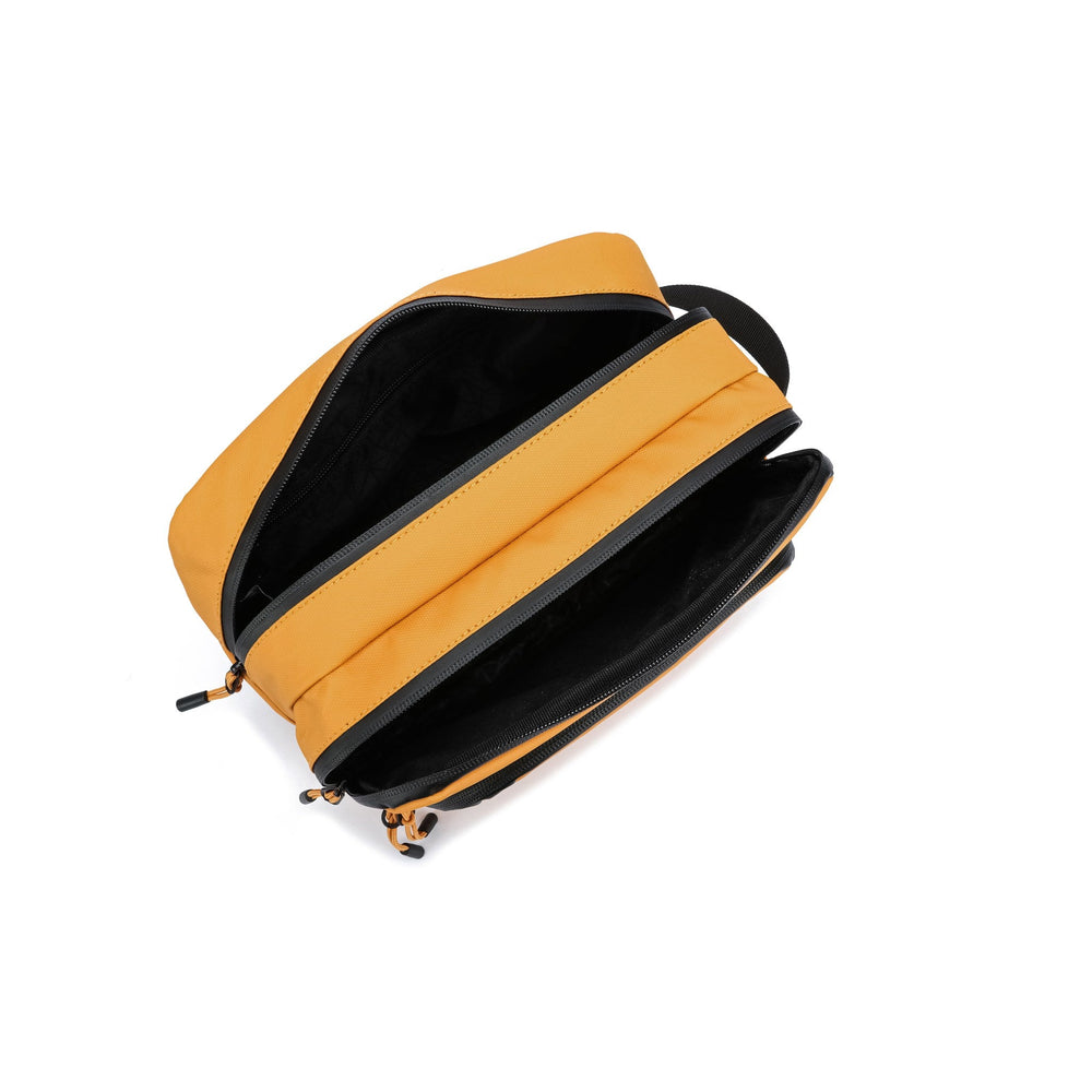 Mustard — Voyager Washbag, interior
