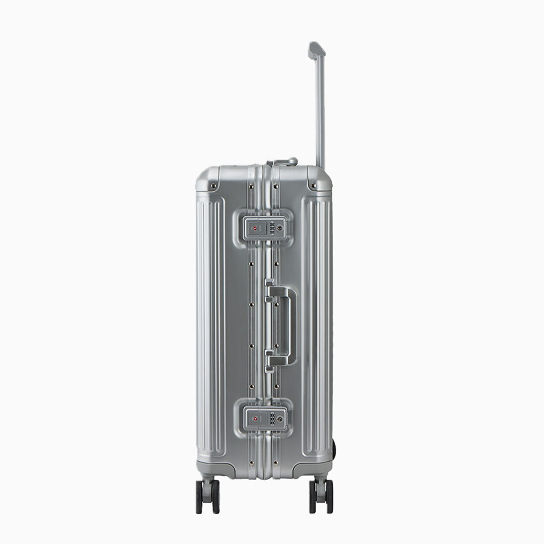 Silver — Arizona aluminium suitcase, 77cm large